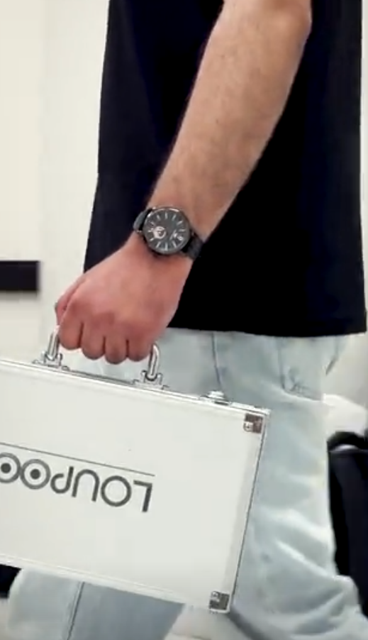 LOUPO BRAND campaign 3